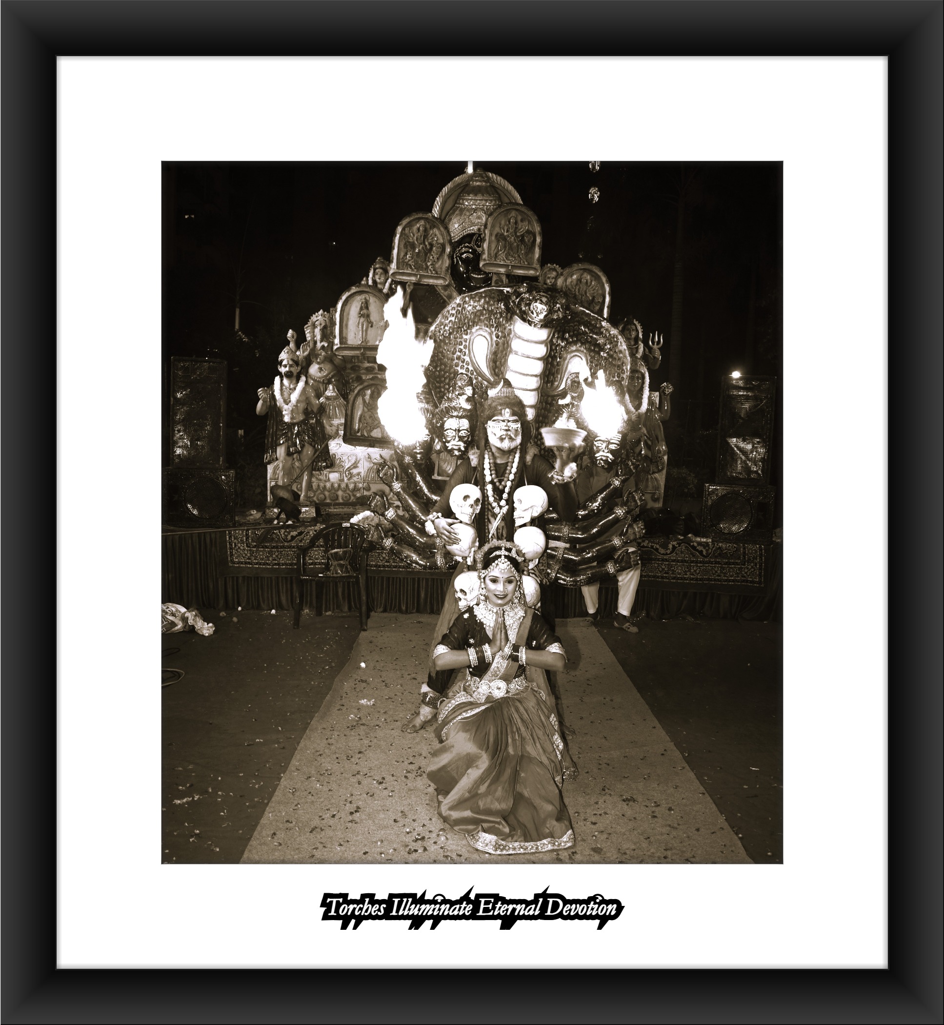 MONOCHROME FRAMED POTRAITS