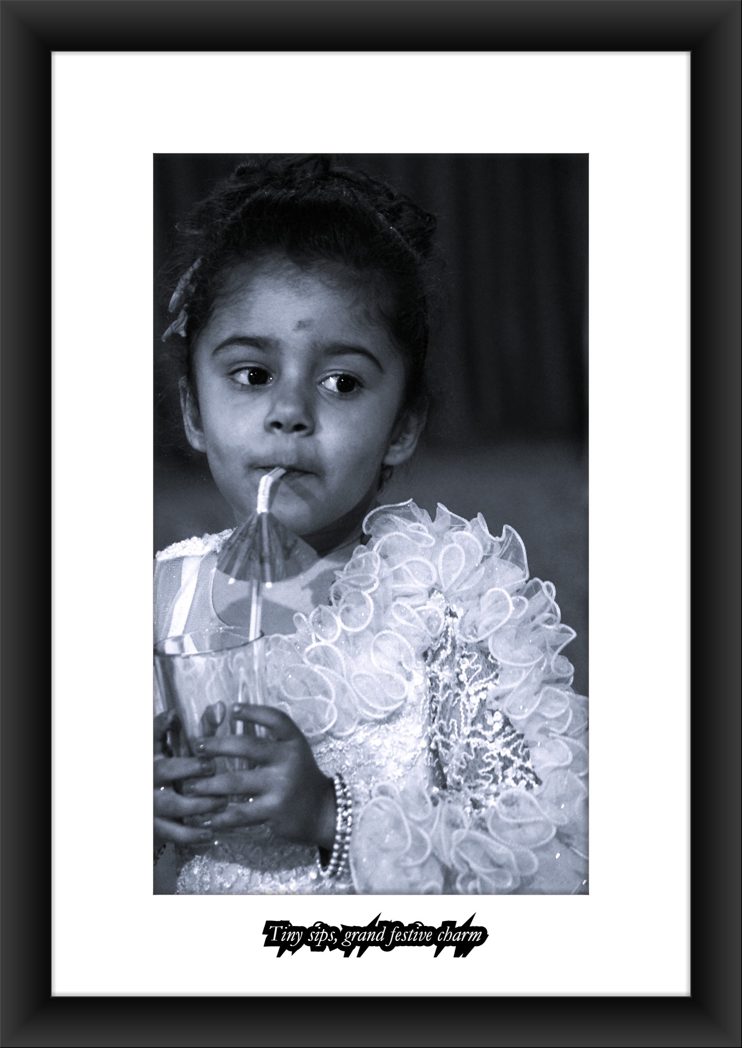 MONOCHROME FRAMED POTRAITS